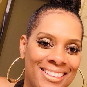 Meet your Posher, Theds